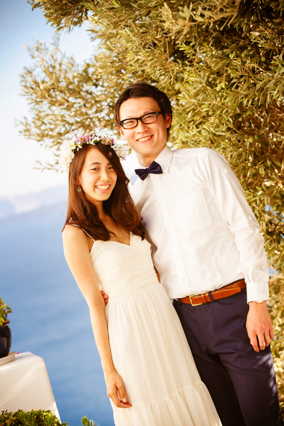 Wedding photoshoot in Santorini