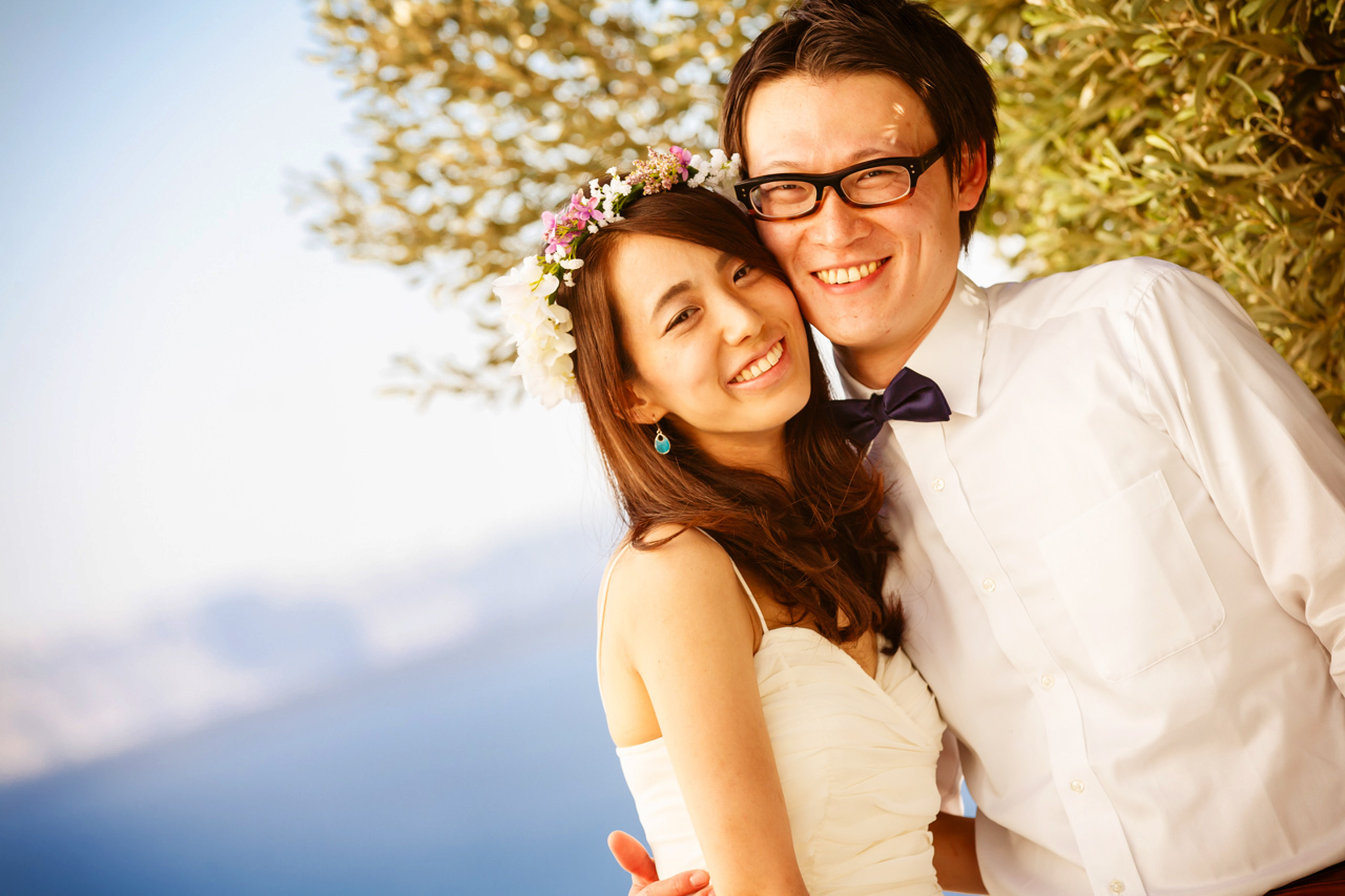 Wedding photoshoot in Santorini