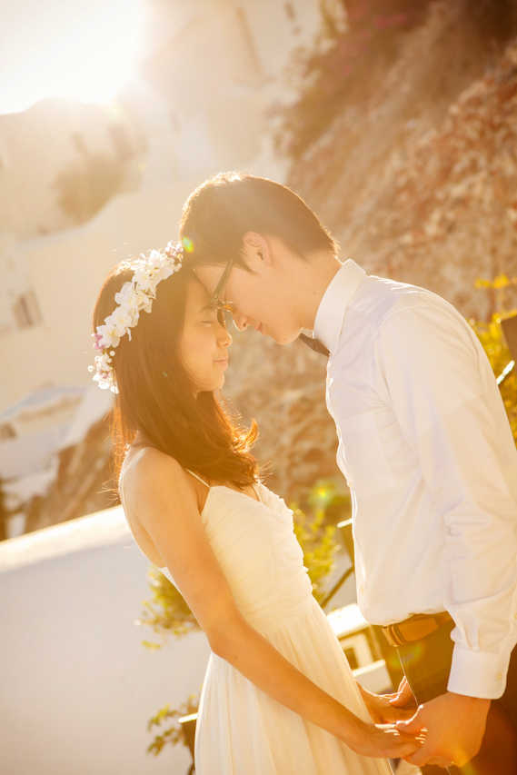 Wedding photoshoot in Santorini